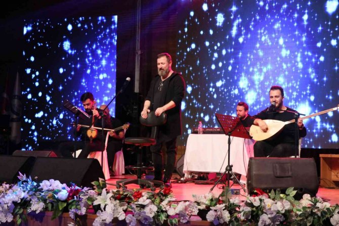 Yazar Talha Bora Öge Aksaray’da Öğrencilerle Buluştu