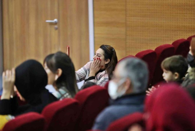 Şems Trio, En Sevilen Anadolu Ezgilerini Sultangazililer İçin Seslendirdi