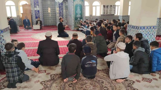 Silopi’de Ezanı En Güzel Okuma Yarışması’nın Finali Yapıldı