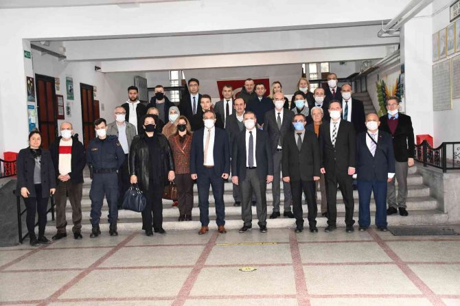 Söke’de "Çizgimiz Mehmet Akif Ersoy" Resim Sergisi Açıldı