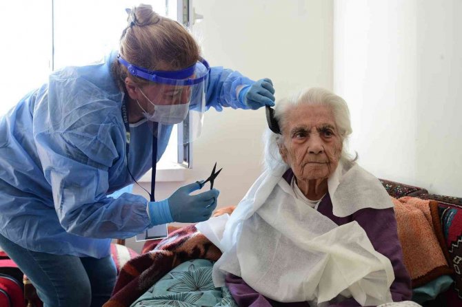 Mamak Belediyesi’nden Bir Yılda 2 Bin 114 Kişiye Sağlık Hizmeti