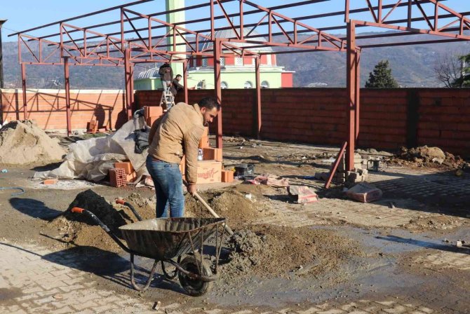 Turgutlu Belediyesinden Ören Mahallesine Yeni Kiraz Alım Yeri