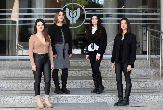 İ̇m 2021’de Yaşar Üniversitesine Dört Ödül