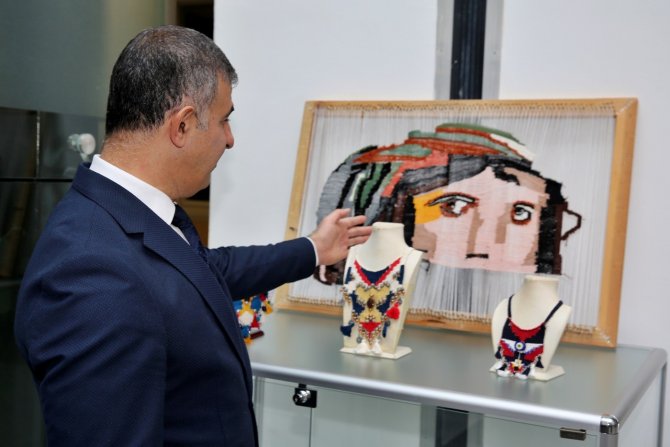 Çakü’de Yılsonu Dokuma Sergisi Açıldı