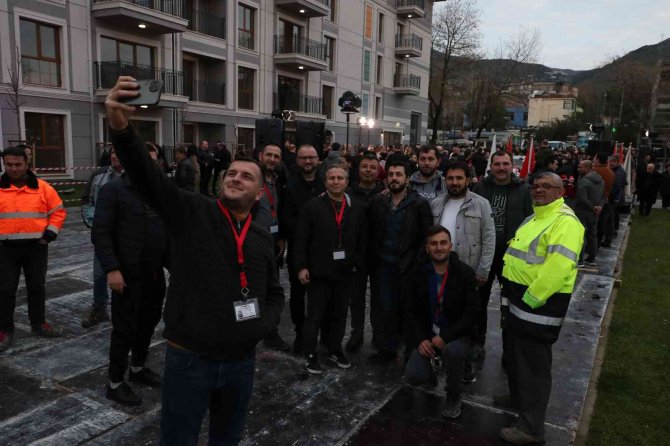 Türkiye’nin Arnavutluk’a Söz Verdiği 522 Konut Sahiplerine Teslim Edildi
