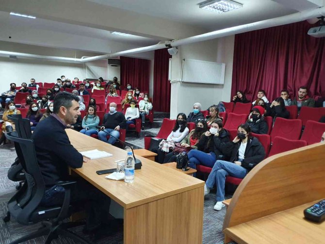 Buharkent Myo’da, Kariyer Günleri Etkinliği Gerçekleşti