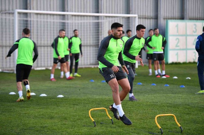 Bursaspor’da Gaziantep Fk Maç Hazırlıkları Sürüyor - Yeşil-beyazlı Takım Taktik Çalıştı