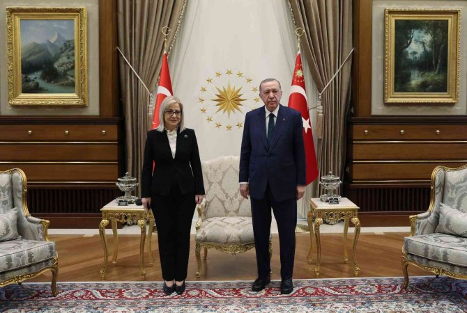 Cumhurbaşkanı Erdoğan, Arnavutluk Meclis Başkanı Nikolla’yı Kabul Etti