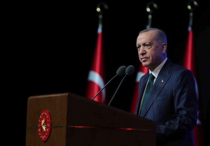 Cumhurbaşkanı Erdoğan: "Hedefimiz Dünyanın İlk 10 Ekonomisi İçine Girmektir. Bu Hedefe Ulaşmaya Hiç Olmadığımız Kadar Yakınız"