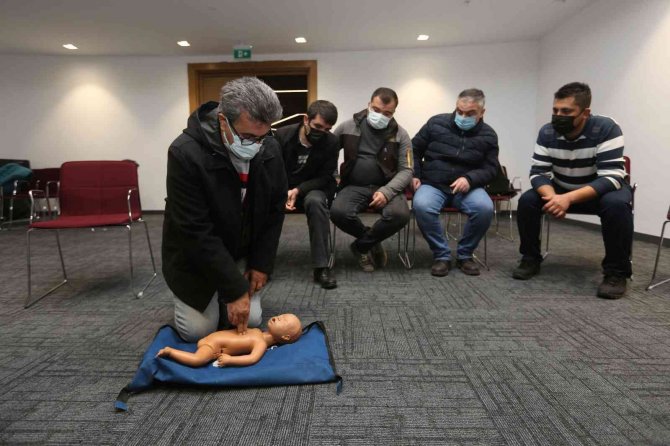 Büyükşehir Personeline İlk Yardım Eğitimi