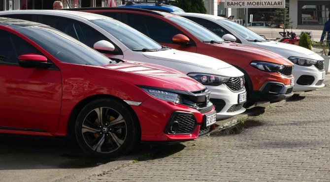 İ̇kinci El Araç Piyasasında Yüzde 20’ye Varan Düşüş Bekleniyor