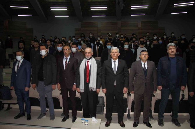 Fırat Üniversitesinde ‘Mesleki Kariyer Planlama’ Programı