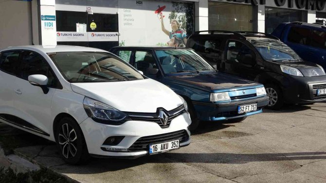 İ̇kinci El Araç Piyasasında Yüzde 20’ye Varan Düşüş Bekleniyor