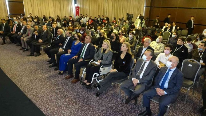 ‘Genç Zihinler, Geleceğe Yön Veren Yenilikçi Fikirler’ Ödüllendirildi