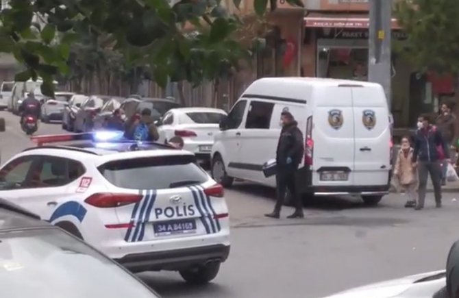 Çatı Tamiri Yaparken Apartman Boşluğuna Düşen İşçi Hayatını Kaybetti