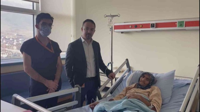 Korona Virüs Sayesinde 30 Santimlik Tümöründen Kurtuldu