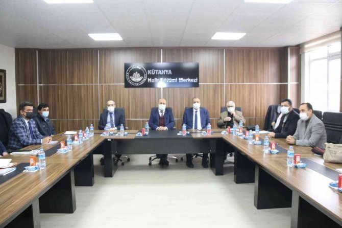 Müdür Başyiğit: “İ̇l Genelinde Hedefimiz 100 Bin Kursiyer”