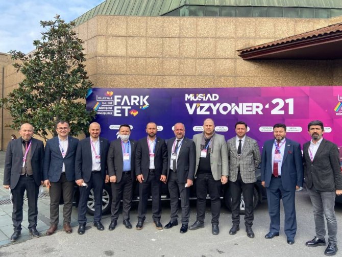 Müsi̇ad Yönetimi Vizyoner’21’de Ünlü İsimlerle Bir Araya Geldi