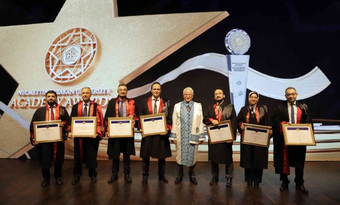 Necmettin Erbakan Üniversitesi “Akademi Ödülleri" Sahiplerini Buldu