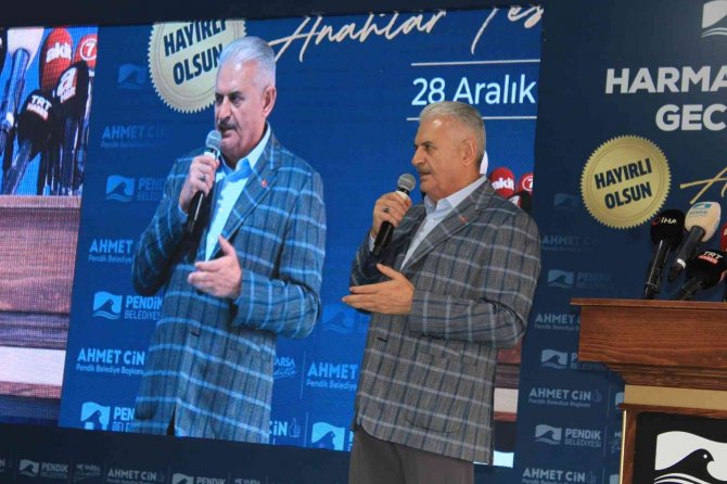 Pendik’te Gecekondu Dönüşümünde Hak Sahiplerine Anahtarları Teslim Edildi