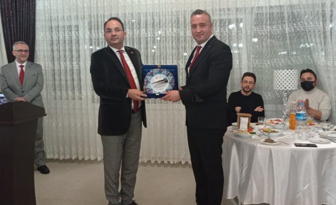 Şube Müdürüne Veda Yemeği