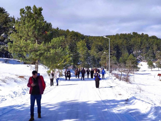 Yüksek Öğrenim Gençlerinin Karma Kış Etkinliği