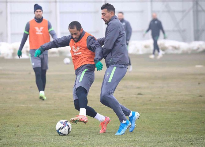 Konyaspor’da Ümraniyespor Maçı Hazırlıkları Başladı