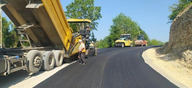 Ordu’da Asfalt Rekoru: 30 Ayda 1500 Km Asfalt Ve Beton Yol