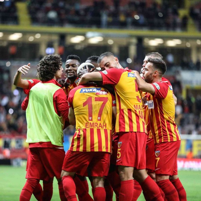 Kayserispor İlk Yarıda 24 Puan Topladı