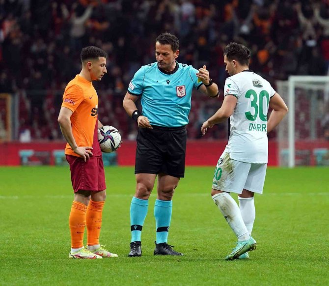 Ziraat Türkiye Kupası: Galatasaray: 0 - Denizlispor: 1 (Maç Devam Ediyor)
