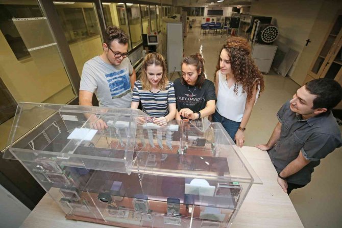 Yaşar Üniversitesi İlk 5’te