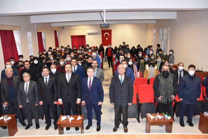 Alkü Rektörü Kalan, Liseli Öğrencilerle Bir Araya Geldi