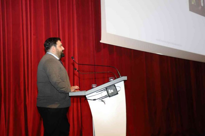 Öğrenci Dekanlığı Tarafından 1. Öğrenci Şurası Gerçekleştirildi