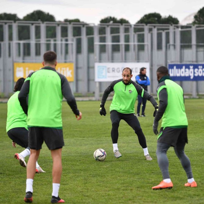 Bursaspor’da Gaziantep Fk Hazırlıkları Tamamlandı