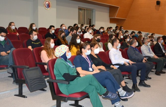 Çanakkale’de Covid-19 Sempozyumu Gerçekleştirildi