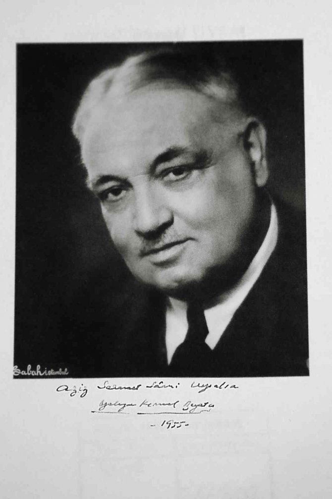 Küçükçekmece’de ‘Yahya Kemal’ Sergisi