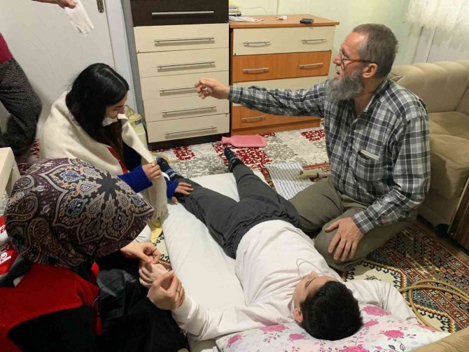 İ̇ha’nın Haberi Ömer’in Sesi Oldu