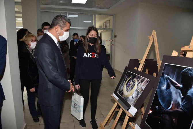 28 Öğrencinin Fotoğrafları Beğeniye Sunuldu