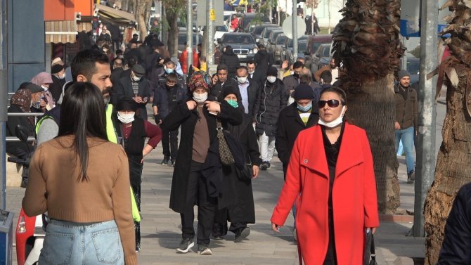 Denizli’de Aşılama İvme Kazandıkça Vaka Sayıları Düşüyor