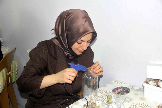 Kanser Ve İşitme Engelli Kadınlar Bu Kurslarda Şifa Buluyor