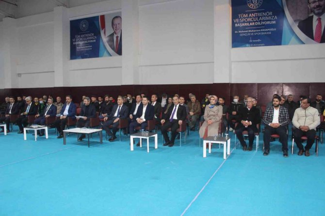 Adıyaman’da 74 Spor Kulübüne Yardım