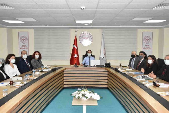 İ̇l Sağlık Müdürlüğü 2021 Yılı İlçe Değerlendirme Toplantısı Yapıldı