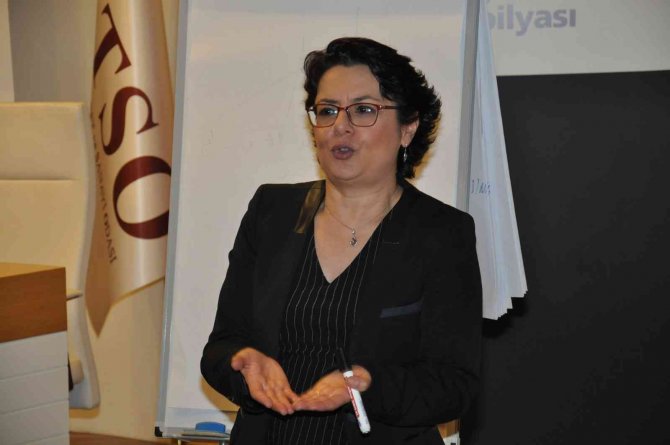 İ̇tso’dan Üyelerine Müşteri Odaklılık Eğitimi