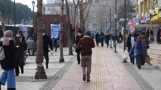 Vaka Sayısının Arttığı Isparta’da Vatandaşların Maske Tepkisi