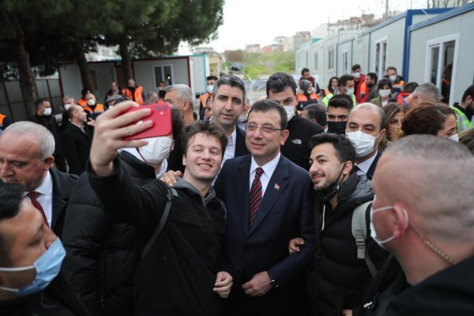 İ̇bb Başkanı Ekrem İ̇mamoğlu Kartal’daki Proje Alanında İncelemelerde Bulundu
