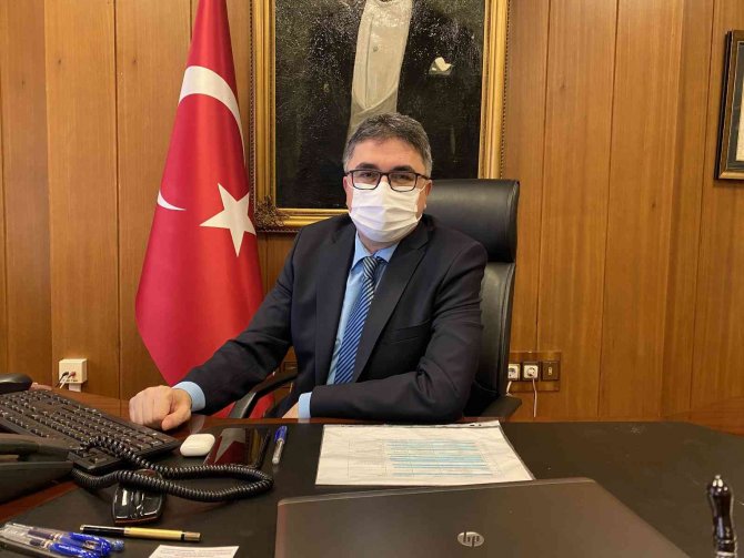 Prof. Dr. Tufan Tükek’ten Yılbaşı Uyarısı: “Vaka Sayısını Patlatacak”