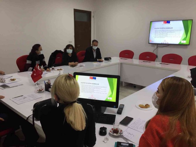 Tekkeköy’de Eğitim Kalitesini Arttıracak Proje