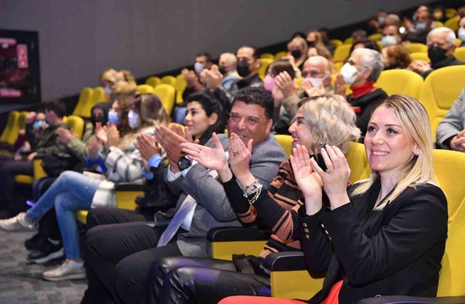 Konyaaltı’nda Yeni Yıl Konseri