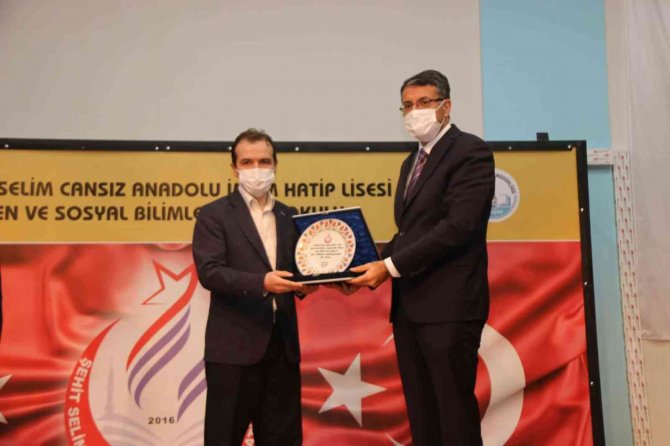 Kütahya’da İ̇mam Hatip Liseleri Mesleki Yarışma İl Finalleri Yapıldı