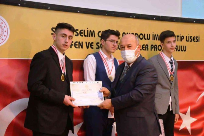 Kütahya’da İ̇mam Hatip Liseleri Mesleki Yarışma İl Finalleri Yapıldı